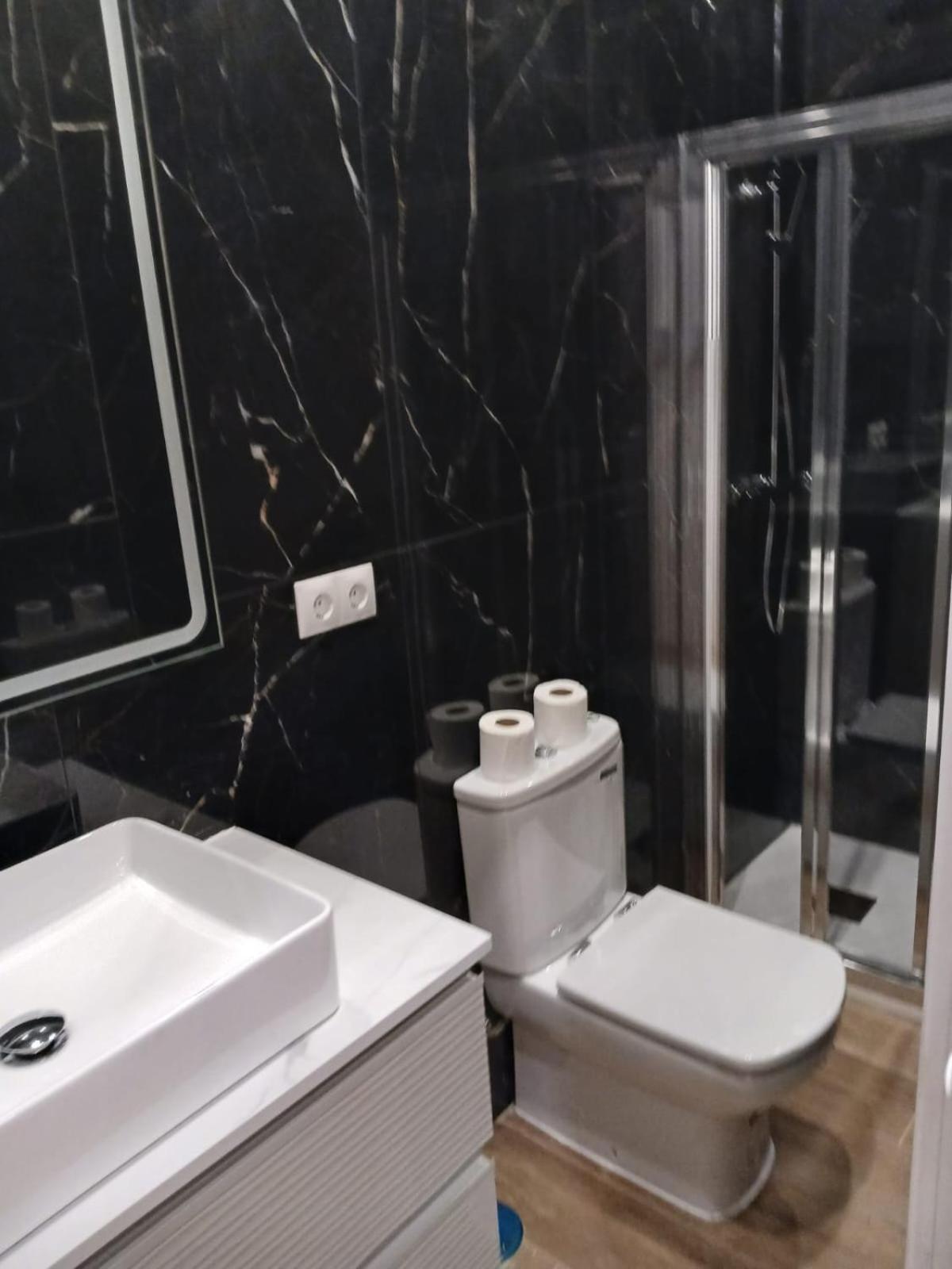 Apartament Piso Centro Madrid Infantas Zewnętrze zdjęcie