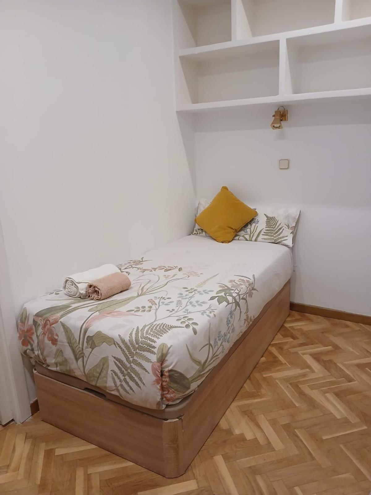 Apartament Piso Centro Madrid Infantas Zewnętrze zdjęcie