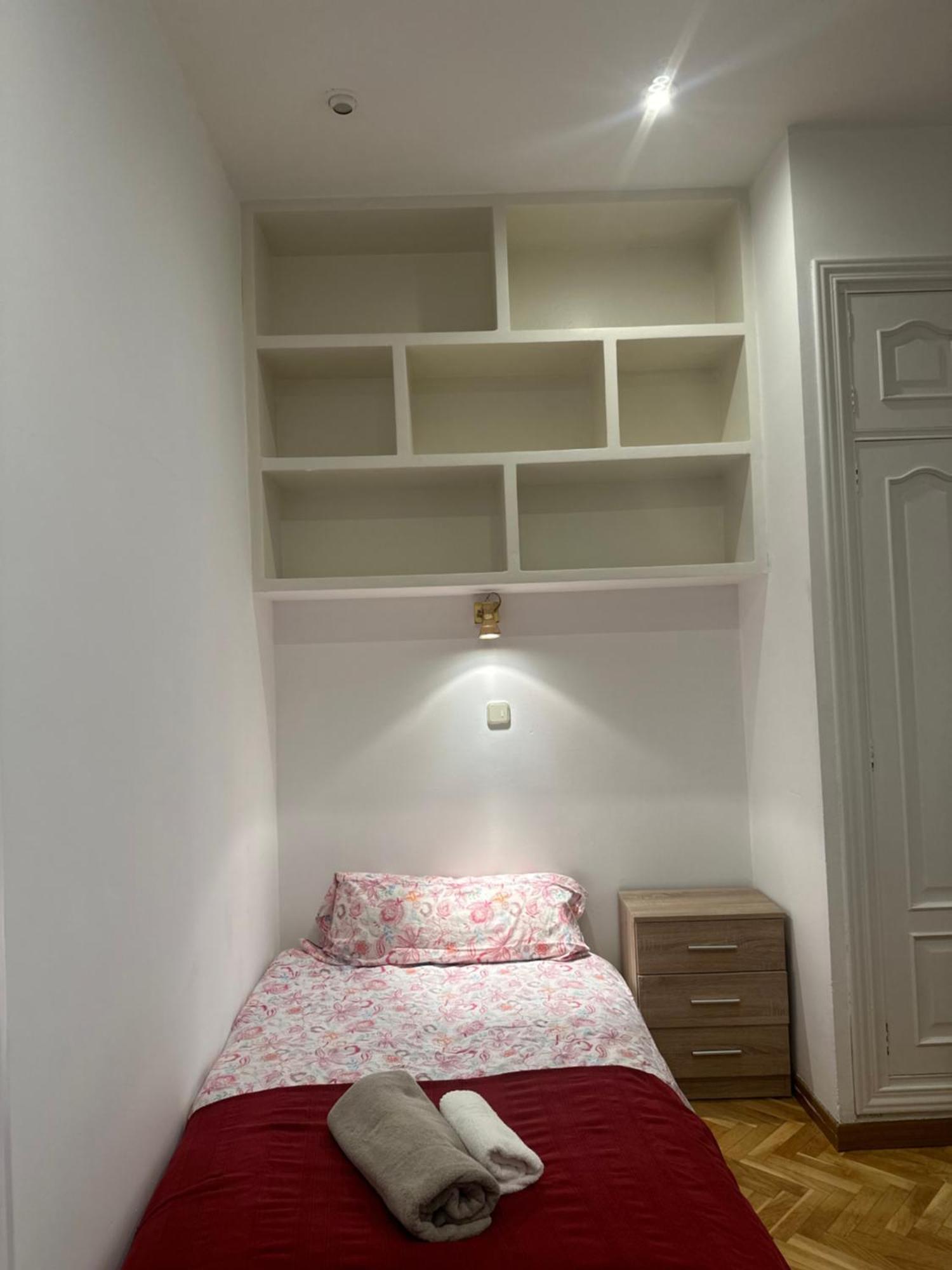 Apartament Piso Centro Madrid Infantas Zewnętrze zdjęcie
